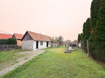 RODINNÝ DOM | VEĽKÝ POZEMOK | MOŽNOSŤ REKONŠTRUKCIE - 3