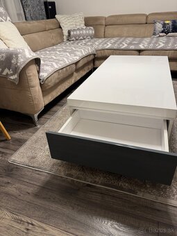 Konferenčný stolík - 3