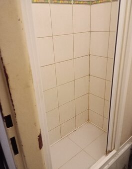 Garsonka Vilová pri hraniciach s Rakúskom - 3