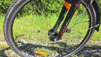 Predám dámsky trekingovy bicykel Kellys Cristy60 - 3