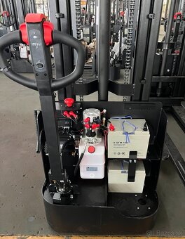 Vysokozdvižný vozík značky EVERLIFT 15J - 3