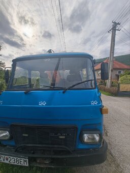 AVIA A31 vyklápač + hydraulická ruka - 3