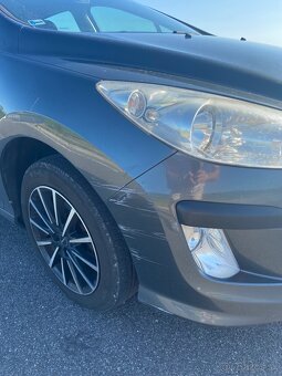 Peugeot 308 1,6HDi r. 2010 - 3