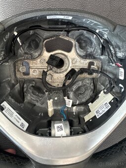 Predám volant BMW F30/F20 aj s airbagom - 3