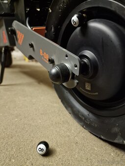 KuKirin Kugoo ciapocky na ventil dekoracne - 3