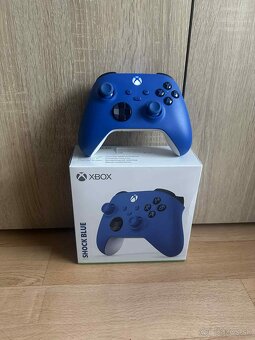 Xbox Series S/X ovládač (Shock Blue, komplet balenie) - 3