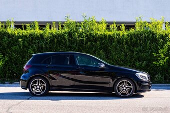 Mercedes-Benz A250 AMG Line - 3
