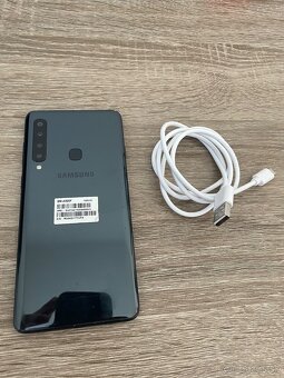 Predám Samsung Galaxy A9 - 3
