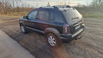 Hyundai Tucson 2.0crdi 4x4 - 3