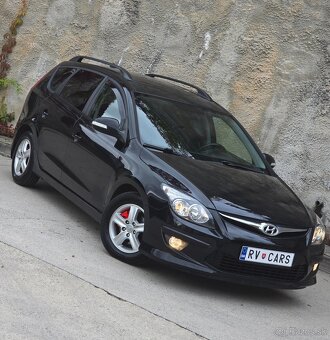 Hyundai I30 cw 1.4 16v 80kw LPG-2012-2.majiteľ-kúpené na SK - 3