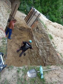 Ponúkam kosenie čistenie pozemkov ručné Výkopové práce - 3