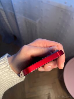 iPhone 13 red 128gb - 3