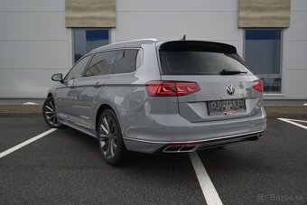 Volkswagen Passat Variant 2.0 TDI Elegance 4Motion DSG - 3