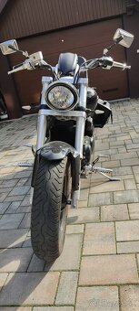 Suzuki Intruder M800 - 3