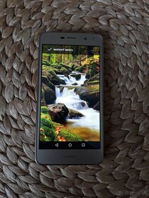 Predám mobil Huawei Y6 Android 6. - 3