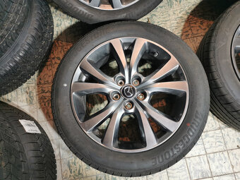 Mazda CX-30 - orig. 18" alu disky s letnými pneu - 6+ mm - 3