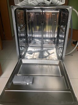 Lacno predám staršiu umývačku riadu BEKO - 3