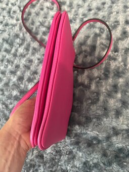 FURLA CYKLAMENOVA RUZOVA CROSSBODY LISTOVA KABELKA - 3