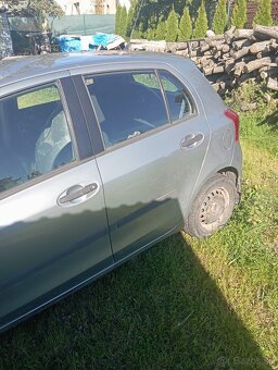 Predám Toyota Yaris na súčiastky - 3