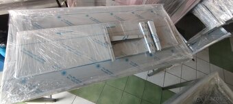 Vybavenie gastro prevádzky, nerezový nábytok, police - 3