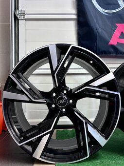 Audi RS6 5x112 R22 original - 3