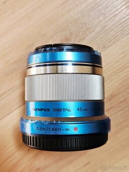 Olympus M.ZUIKO DIGITAL 45 mm f/1.8 - 3
