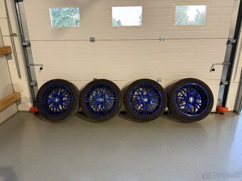 235/45 R17 + elektróny - 3