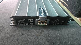 Predám Zosilovač pioneer s dvomi subwofermi - 3