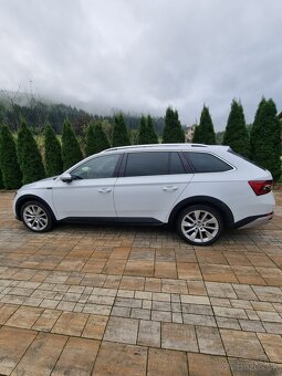 Škoda Superb Combi 2.0 TDI SCR Scout 4x4 DSG - 3