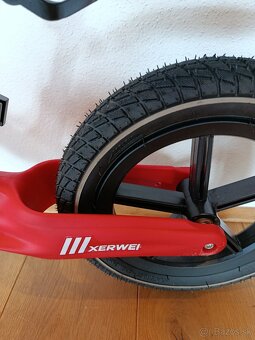 Nepoužívané odrážadlo XERWEI HY04 za super cenu - 3