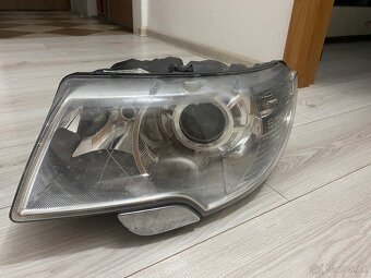 Predám predné svetlá Škoda Superb II - 3