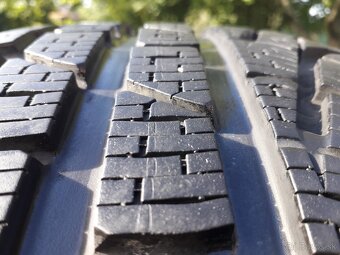 205/50 r17 zimne pneumatiky pirelli - 3
