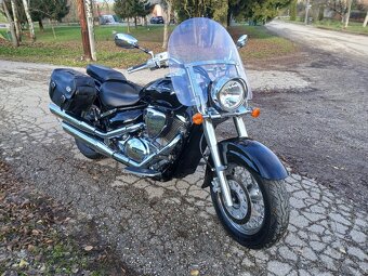Suzuki VL 800 Intruder - 3
