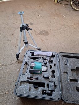 Laserova nivelacka Makita SKR301 - 3