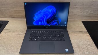 Dell Precision 5540 - 3