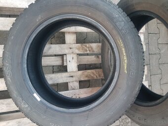 215/60R16 zimne - 3