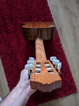 Klasická gitara Cordoba C5 smreková doska + nožná opierka - 3