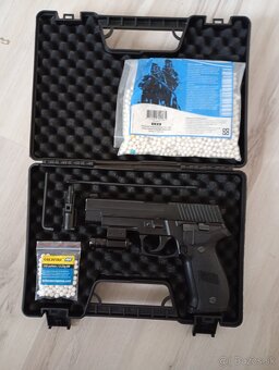 sig sauer p226 - 3