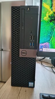 Dell Optiplex 5050 + monitor DELL U2415 - 3