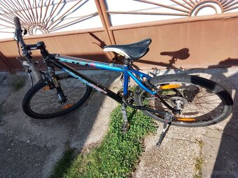 Predám Pekný ako nový Bicykel rozmer 26( ALU) Hliníkový ram - 3