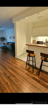 Na predaj 2-izbový byt – centrum Bratislavy - 3