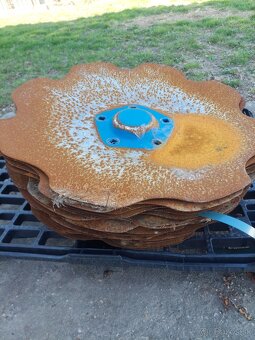 Disky na podmietač. - 3