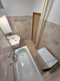 4 izbový byt 72 m² + loggia – Brigádnická - 3