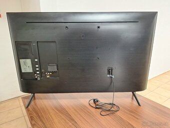 Samsung UE43TU8072 - 3