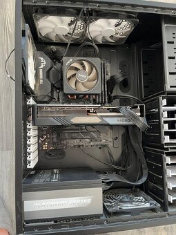 AMD ryzen 9 3900x - RX 7800 XT - 64GB RAM - 1TB SSD - 3