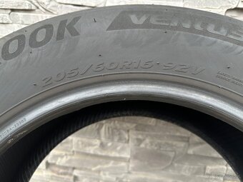 205/60 R16 92V letné HANKOOK - 3