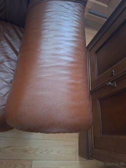 Predám kožený gauč - 3