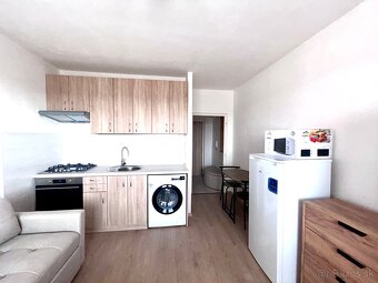 Na prenájom garzonka - 3