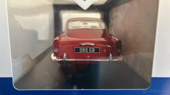 ASTON MARTIN DB5 ČERVENÁ 1/18 - 3