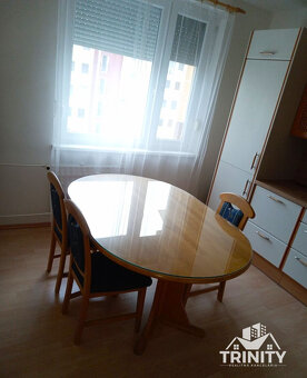 Na prenájom kompletne zariadený 1-izbový byt s balkónom v me - 3